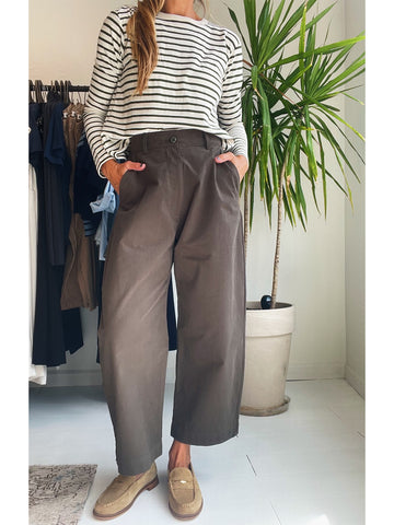 Loose Barrel Pant