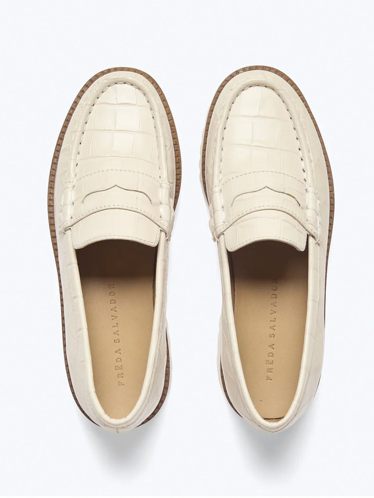 Estela Lug Loafer